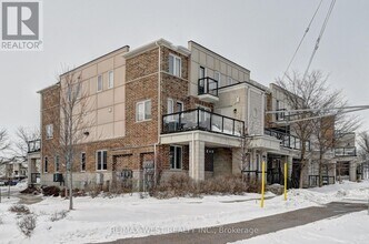 118 Daylily Ln in Kitchener, ON - Building Photo - Building Photo