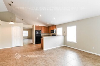 1068 Moosehead Dr in Orange Park, FL - Foto de edificio - Building Photo