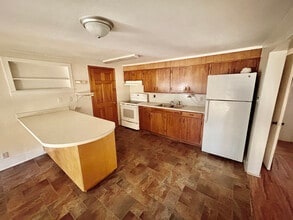 516 Northwest Ave in Mccomb, MS - Building Photo - Building Photo