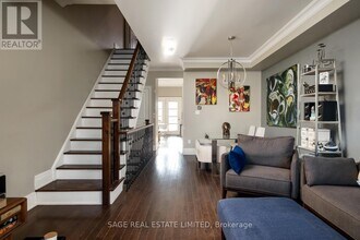 147 Brandon Ave in Toronto, ON - Building Photo - Building Photo