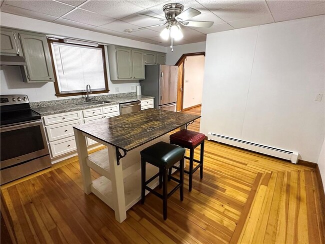 331 Ward St in Woonsocket, RI - Building Photo - Building Photo