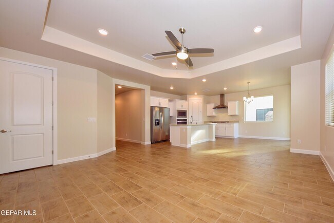 705 Paseo De La Reina St in Horizon City, TX - Building Photo - Building Photo