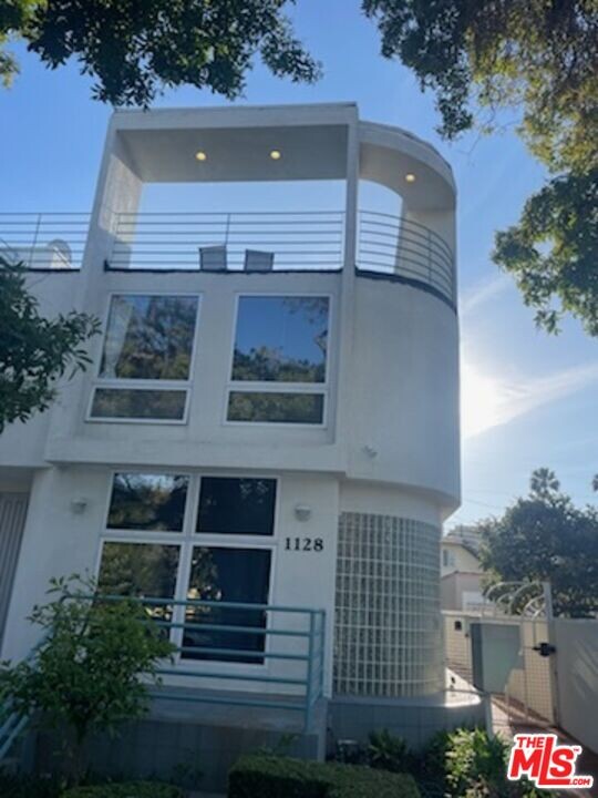 1128 22nd St in Santa Monica, CA - Building Photo