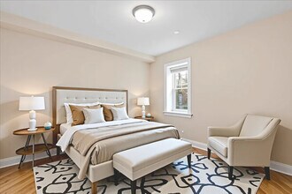 4016 N Central Park Ave, Unit 1E in Chicago, IL - Building Photo - Building Photo