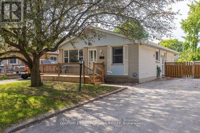 property at 46 Wellesley Crescent