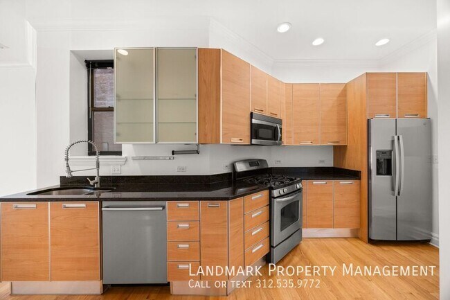 3036 W North Ave in Chicago, IL - Building Photo - Building Photo