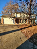 12618 E 41st Terrace S in Independence, MO - Building Photo