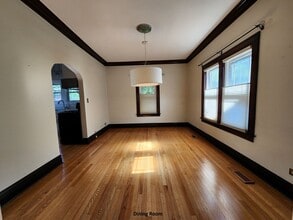 335 W Palatine Rd in Palatine, IL - Building Photo - Building Photo