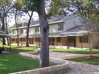 Monroe Housing Properties for Family Living in Monroe, LA - Foto de edificio - Building Photo