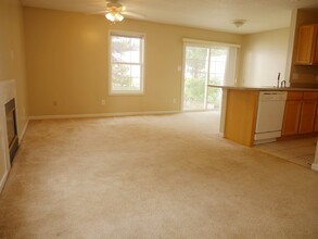 2622 E Oaklawn Ct in Bloomington, IN - Building Photo - Building Photo