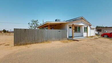 410 Arapaho Trail in Alamogordo, NM - Building Photo - Building Photo