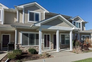 1151 NE 7th Ln in Ankeny, IA - Building Photo