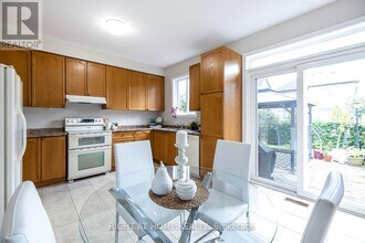 64 Chimney Hill Way in Port Perry, ON - Building Photo - Building Photo