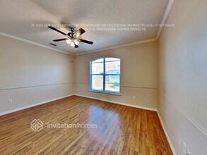 31602 Loch Aline Dr in Wesley Chapel, FL - Building Photo - Building Photo