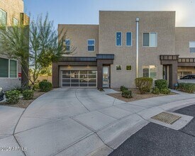 2315 E Pinchot Ave in Phoenix, AZ - Building Photo - Building Photo