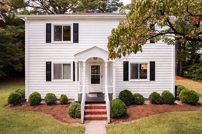 3117 Sterling Point Dr