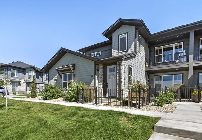 property at 6826 School House Dr