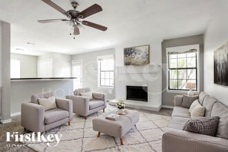 13830 Purplemartin St, Unit Room 5 in Houston, TX - Building Photo - Building Photo