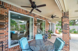 7103 Adobe Meadows Ct in Sugar Land, TX - Building Photo - Building Photo
