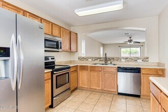 15119 W Lilac St in Goodyear, AZ - Building Photo - Building Photo