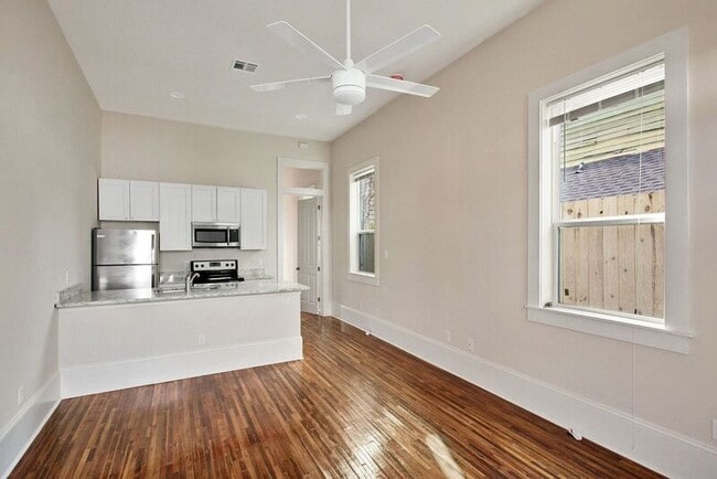 2230 St Andrew St in New Orleans, LA - Building Photo - Building Photo