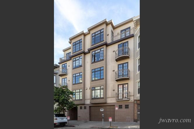 1725 Washington St in San Francisco, CA - Building Photo