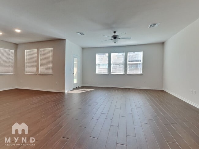 2909 Salvidar Bend in Austin, TX - Building Photo - Building Photo