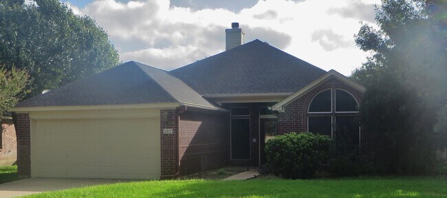 property at 101 Pecan Vista Ln