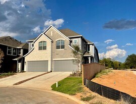639 Silver Pear Ct in Montgomery, TX - Building Photo