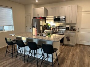 5724 Dakan Lp in Colorado Springs, CO - Building Photo - Building Photo