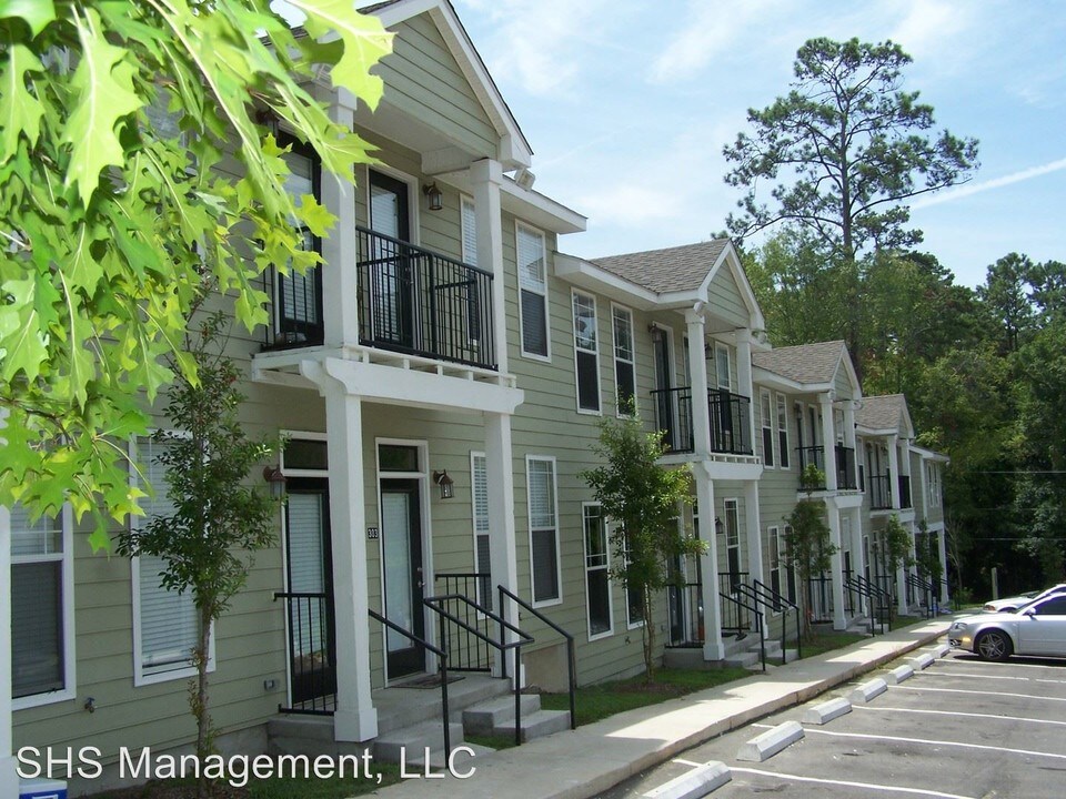 1417 Pullen Rd in Tallahassee, FL - Building Photo