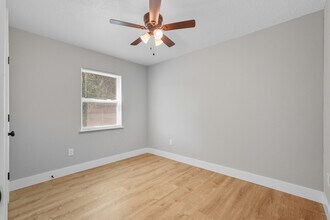 518 N 10th St in Palatka, FL - Building Photo - Building Photo