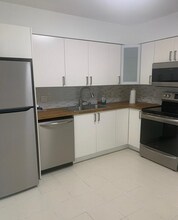 3490 Atlanta St in Hollywood, FL - Building Photo - Building Photo