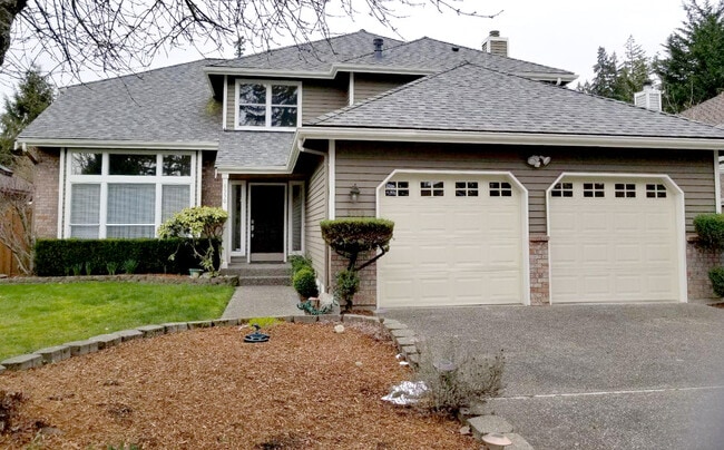 property at 8550 135th Ave SE