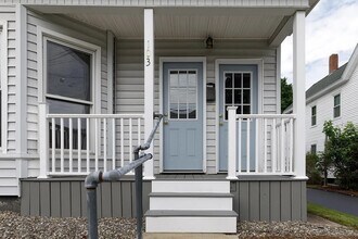 103 Vine St in Nashua, NH - Building Photo - Building Photo