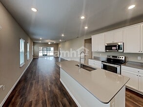 179 Spruce Pt in St. Augustine, FL - Foto de edificio - Building Photo