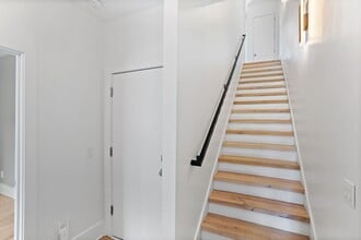 1242 2nd Ave S in Nashville, TN - Building Photo - Building Photo