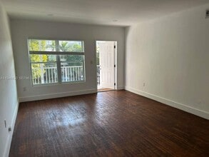 9780 Bay Harbor Terrace in Bay Harbor Islands, FL - Building Photo - Building Photo