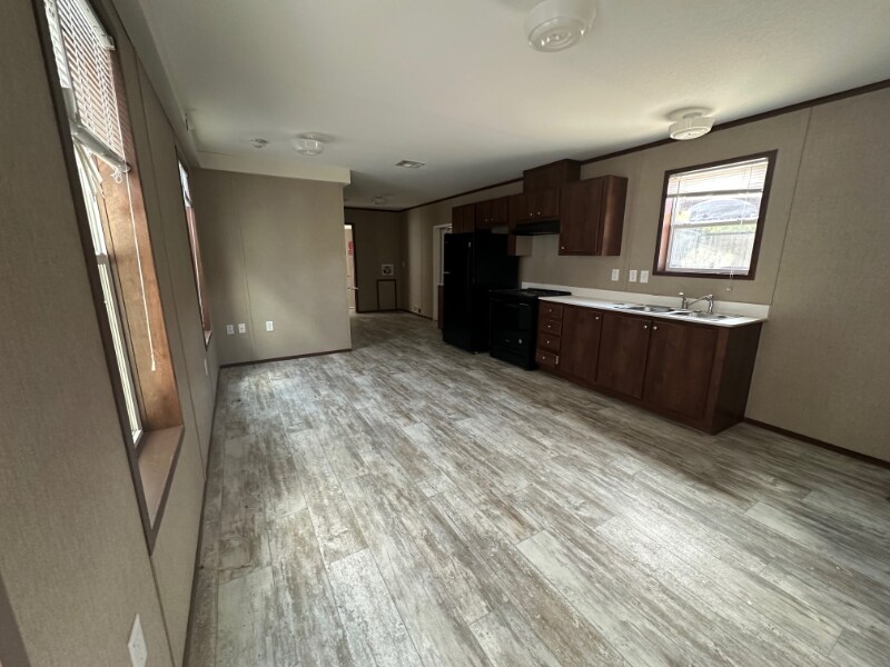 117 Farrell Ln in Des Allemands, LA - Building Photo