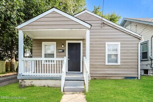 4144 Sunset Ave in Louisville, KY - Building Photo