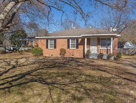 158 Wilson St in Collierville, TN - Building Photo