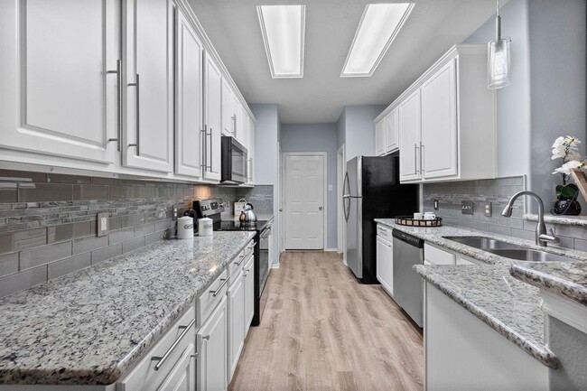 property at 99 Gallery Cove Ct