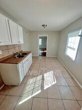 140 E Shelby Dr in Memphis, TN - Building Photo - Building Photo
