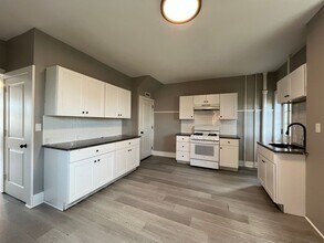 2402-2404 S 4th St in Allentown, PA - Building Photo - Building Photo