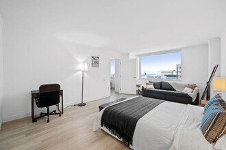810 Pacific Ave in Atlantic City, NJ - Building Photo - Building Photo