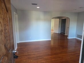 2232 Ribault Scenic Dr in Jacksonville, FL - Building Photo - Building Photo