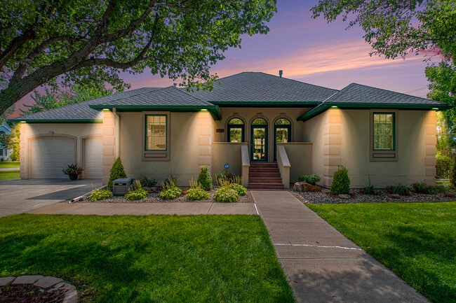 2617 E 12th St in Fremont, NE - Foto de edificio - Building Photo