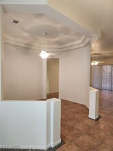 305 Vista Glen St in Las Vegas, NV - Building Photo - Building Photo