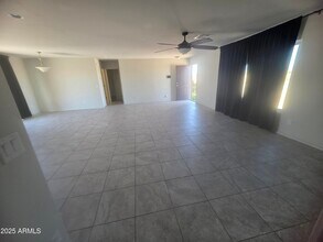 952 S 305th Ave in Buckeye, AZ - Building Photo - Building Photo