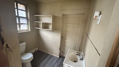 1855 Carolina St in Baton Rouge, LA - Building Photo - Building Photo